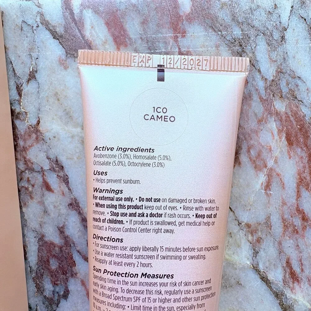 Laura Mercier Tinted Moisturizer Light Revealer - Cameo